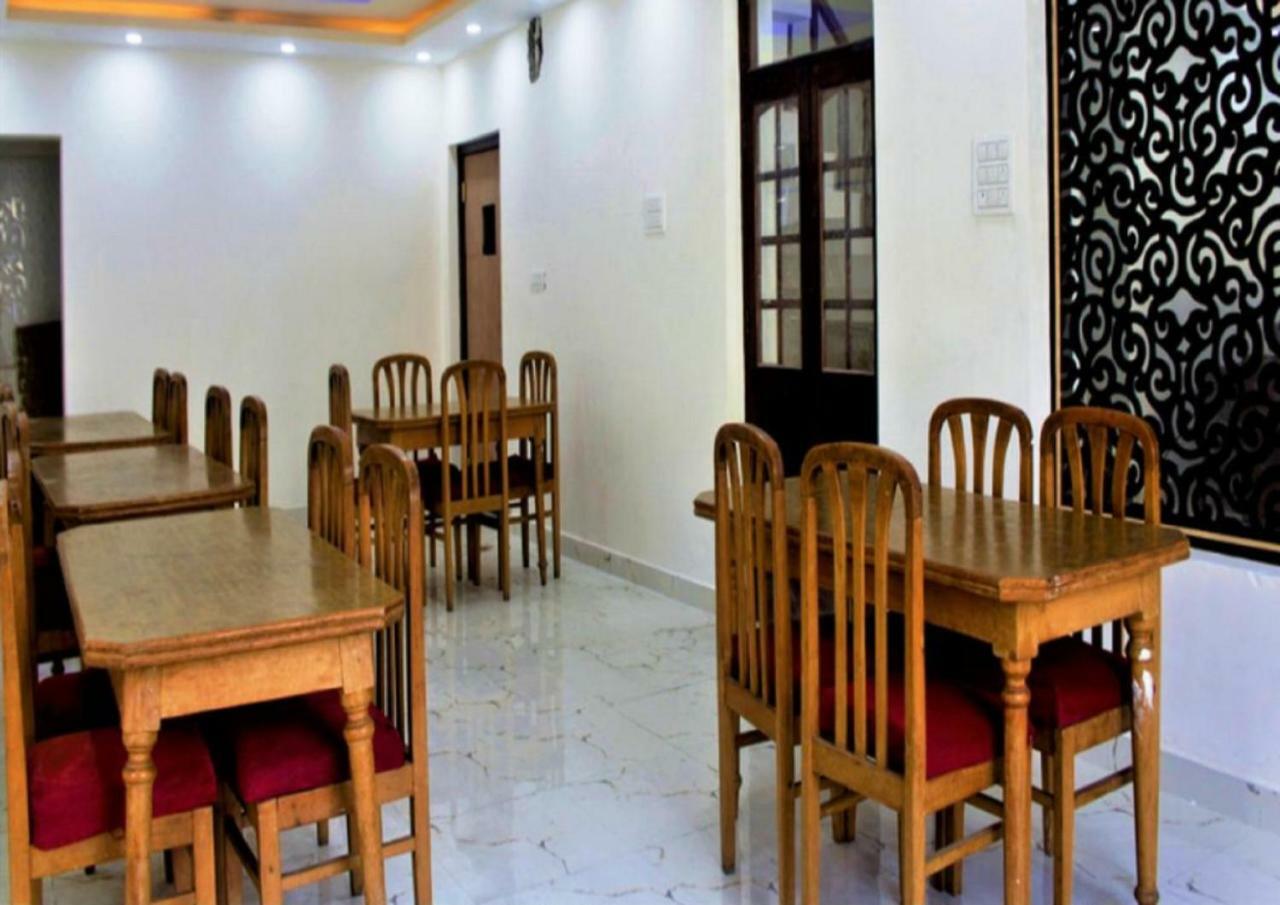 Hotel Kargil Heights Eksteriør bilde