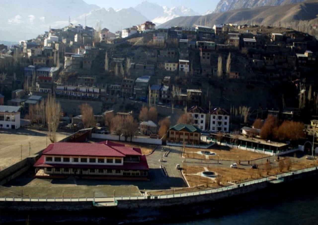 Hotel Kargil Heights Eksteriør bilde